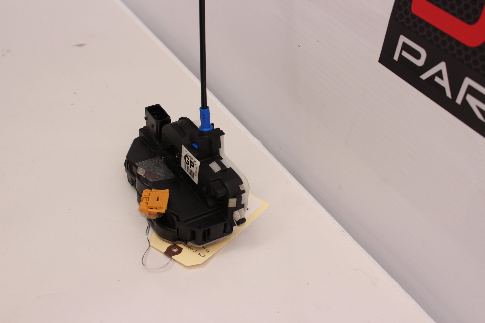 2016 Chevy SS Sedan RH Passenger Front Door Lock Actuator 13579523 OEM - Day's Parts Yard