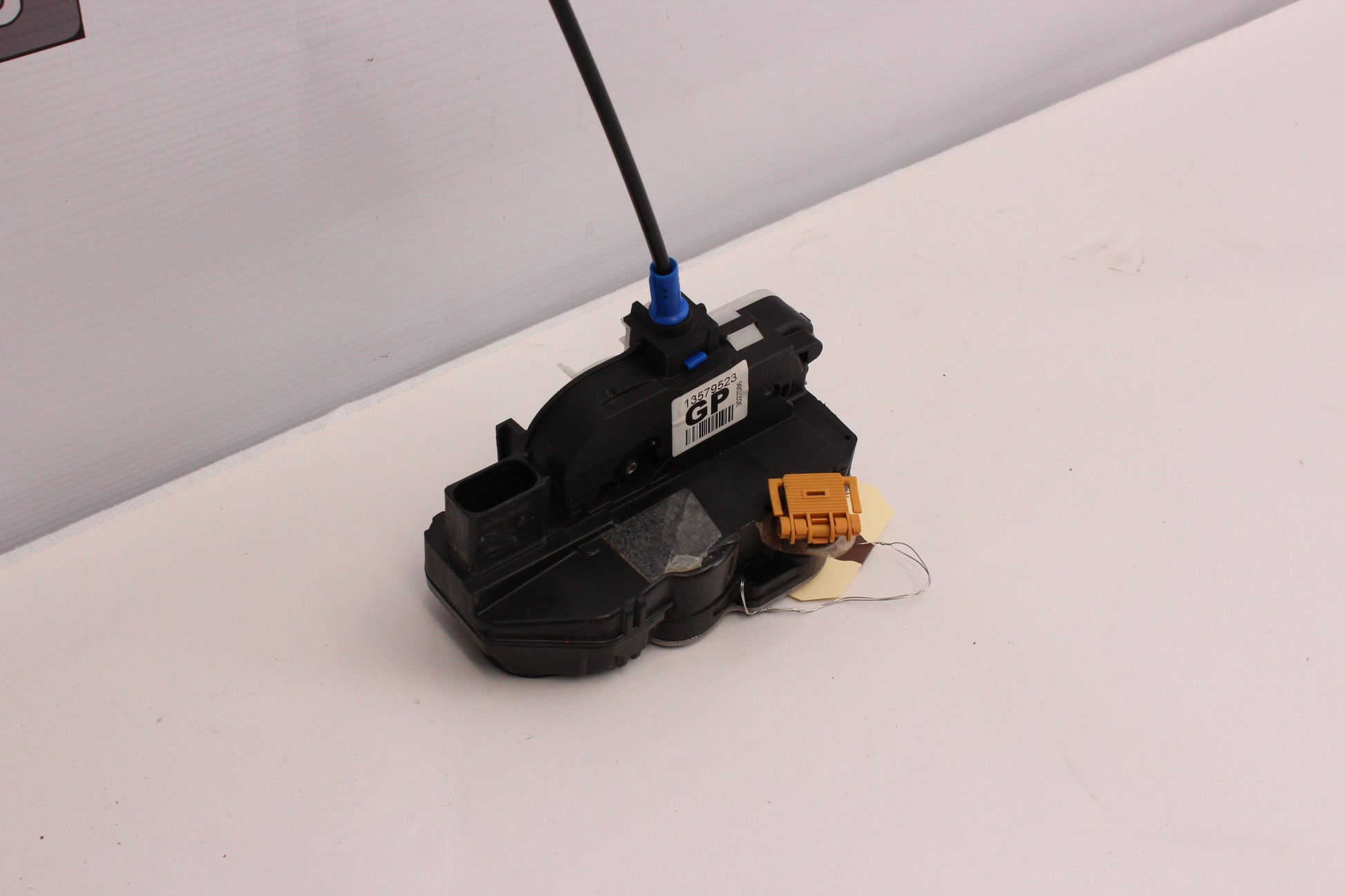 2016 Chevy SS Sedan RH Passenger Front Door Lock Actuator 13579523 OEM - Day's Parts Yard
