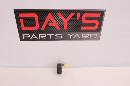 2015 Chevy SS Sedan Front RH Passenger Door Unlock Switch 23122516 OEM - Day's Parts Yard