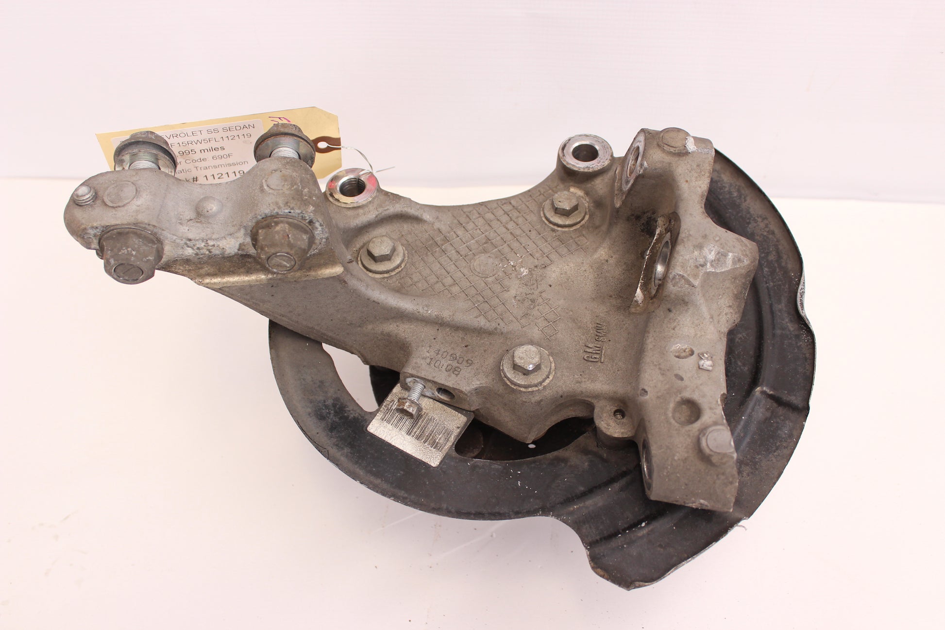 2015 Chevy SS Sedan Front RH Spindle Knuckle Assembly 92279376 OEM - Day's Parts Yard