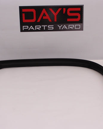 2016 Chevy SS Sedan LH Driver Rear Door Windor Rubber Weather Strip 92280413 OEM