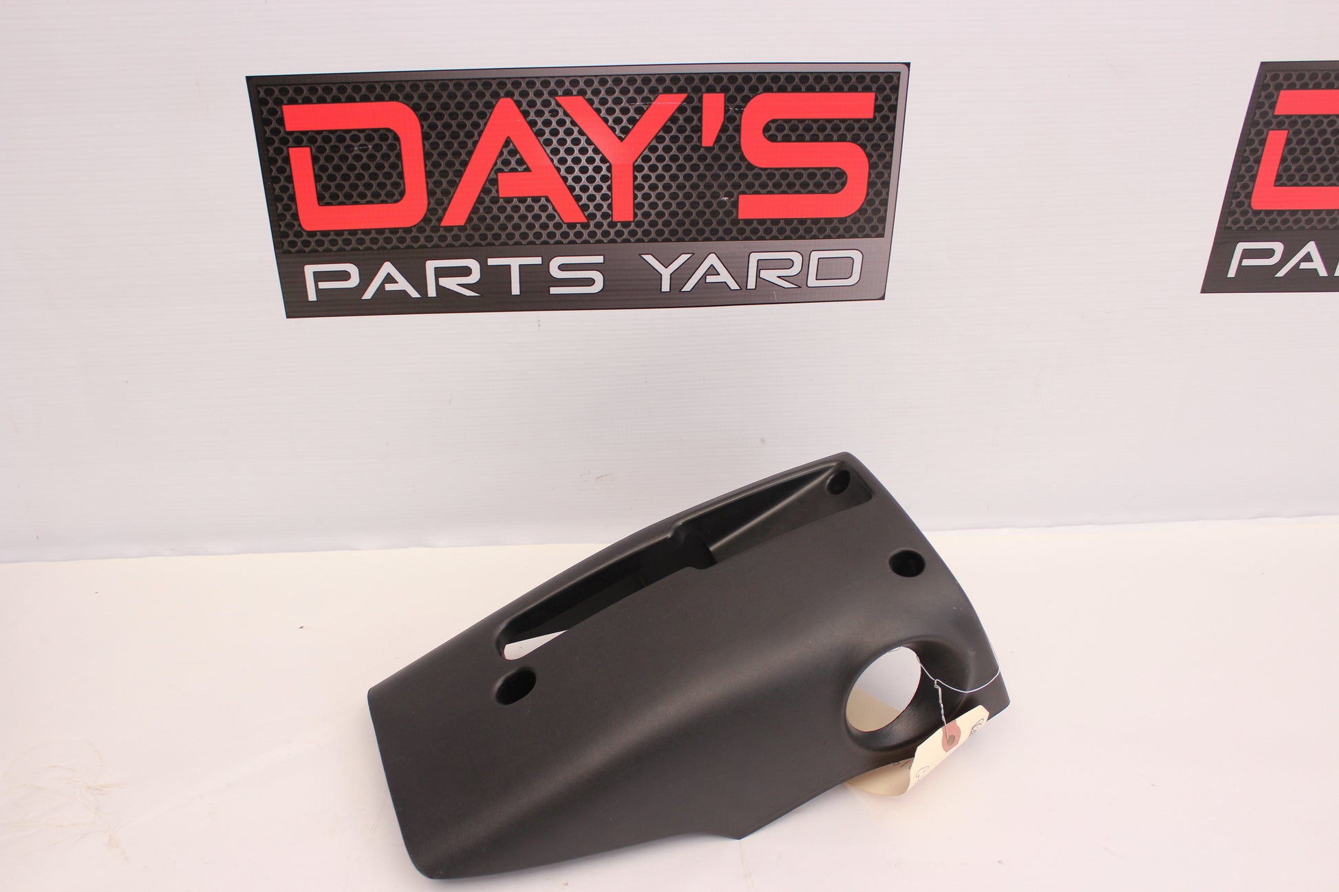 2009 Pontiac G8 GT Lower Steering Column Cover 92191313 OEM - Day's Parts Yard
