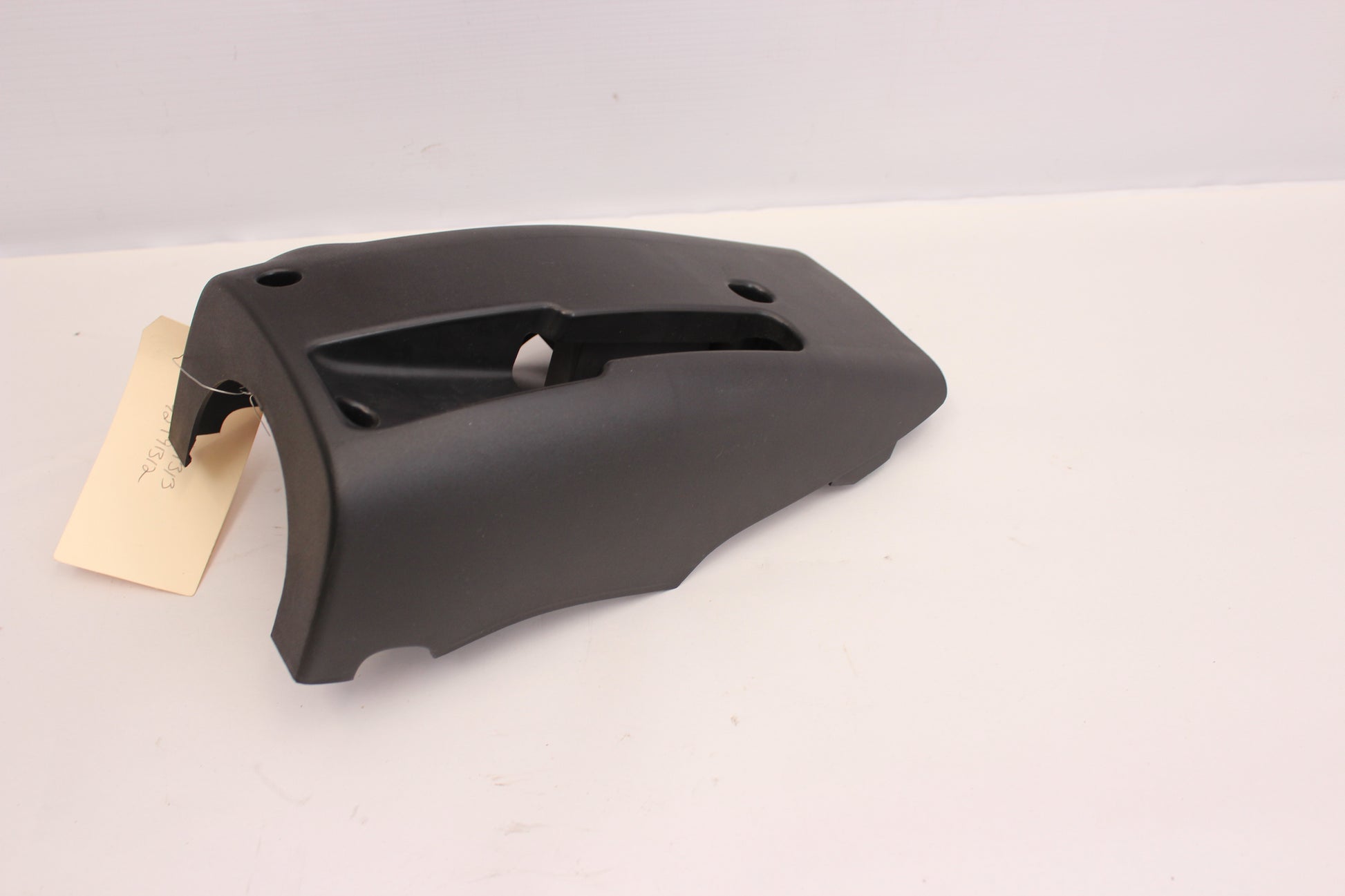 2009 Pontiac G8 GT Lower Steering Column Cover 92191313 OEM - Day's Parts Yard