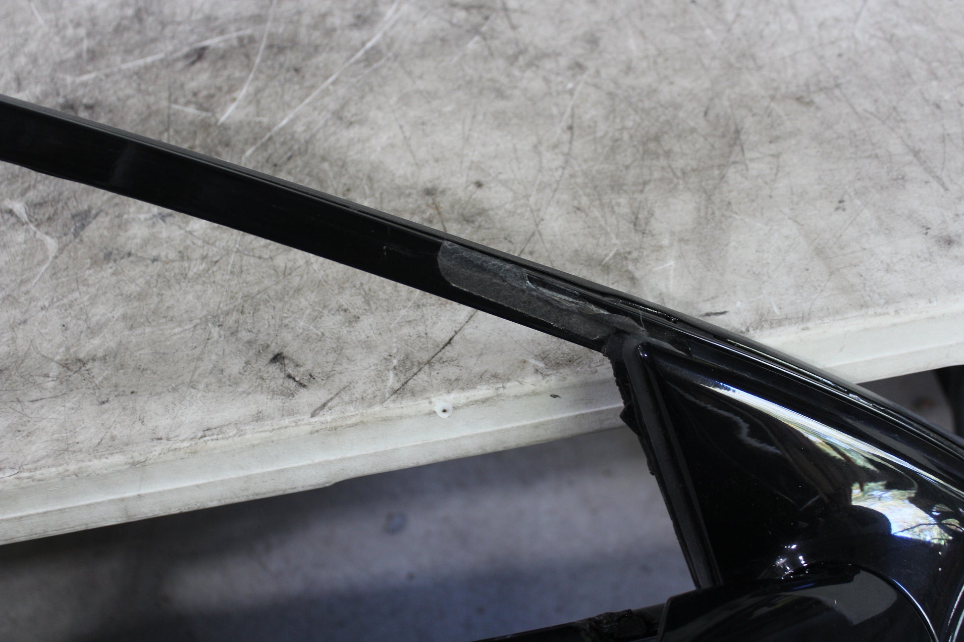 2006 Pontiac GTO RH Passenger Front Door OEM - Day's Parts Yard
