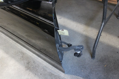 2006 Pontiac GTO RH Passenger Front Door OEM - Day's Parts Yard
