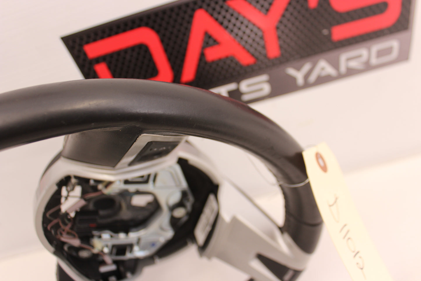 2010 Chevy Camaro SS Steering Wheel Manual  OEM