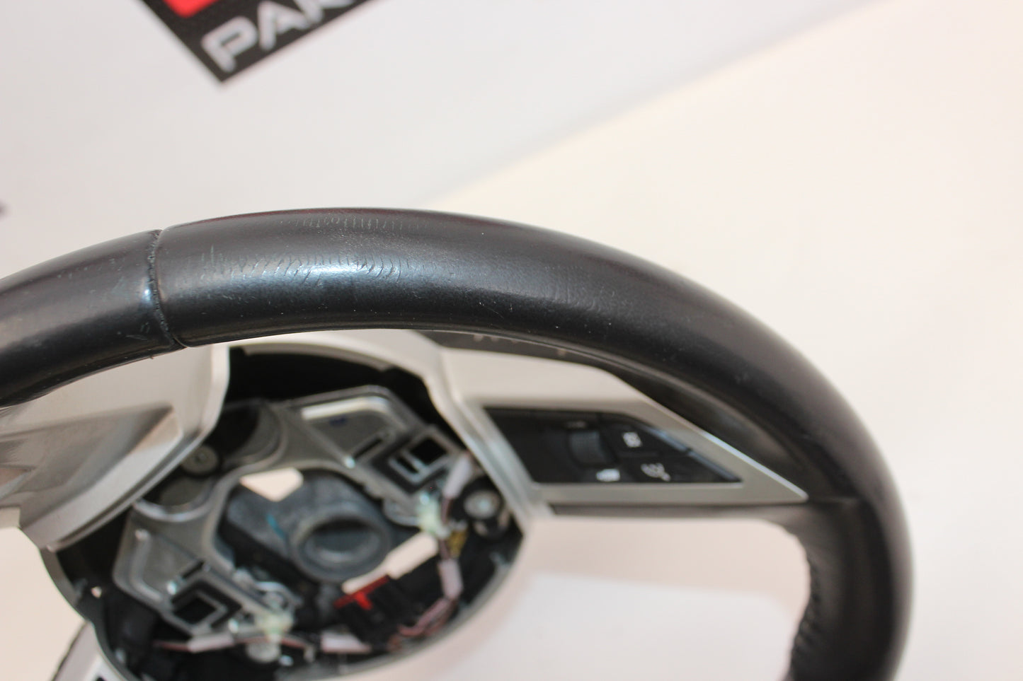 2010 Chevy Camaro SS Steering Wheel Manual  OEM