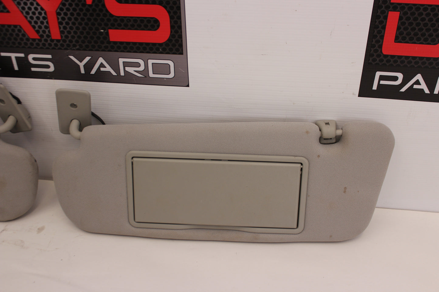 2014 Chevy SS Sedan RH & LH Sun Visor Sunvisor w/ Clips OEM - Day's Parts Yard