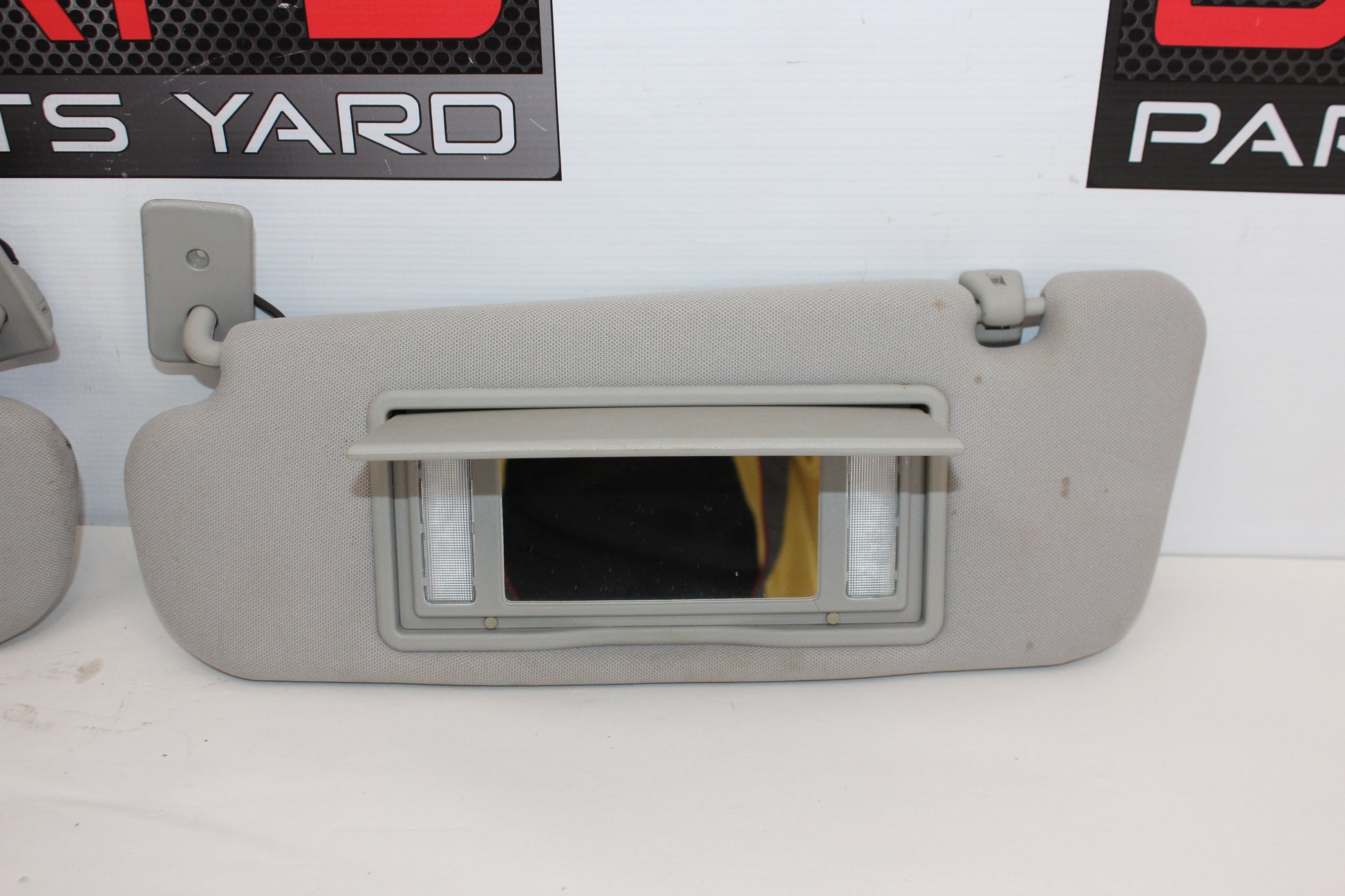 2014 Chevy SS Sedan RH & LH Sun Visor Sunvisor w/ Clips OEM - Day's Parts Yard