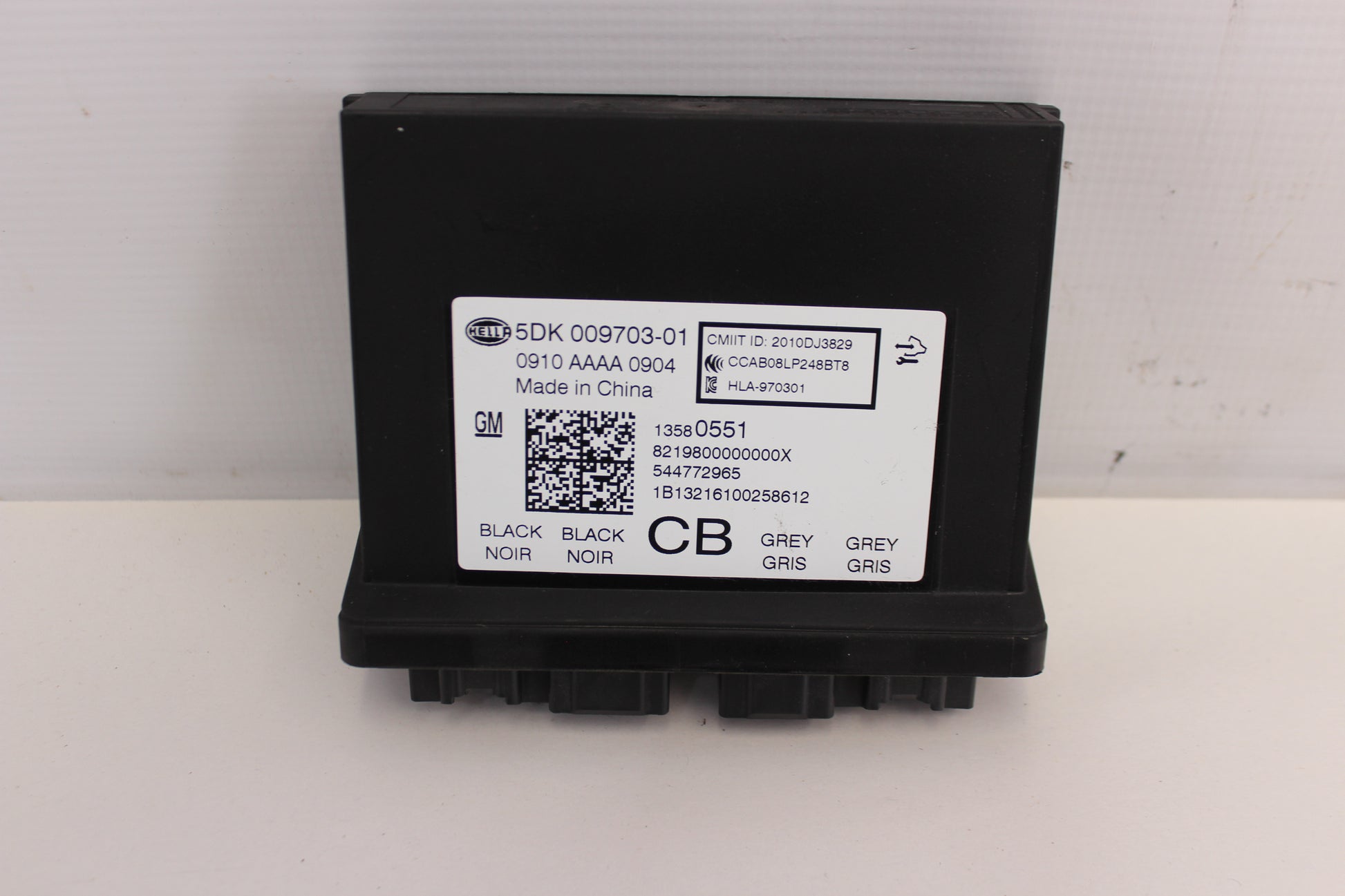 2014 Chevy SS Sedan Keyless Entry Control Modular 13580551 OEM - Day's Parts Yard