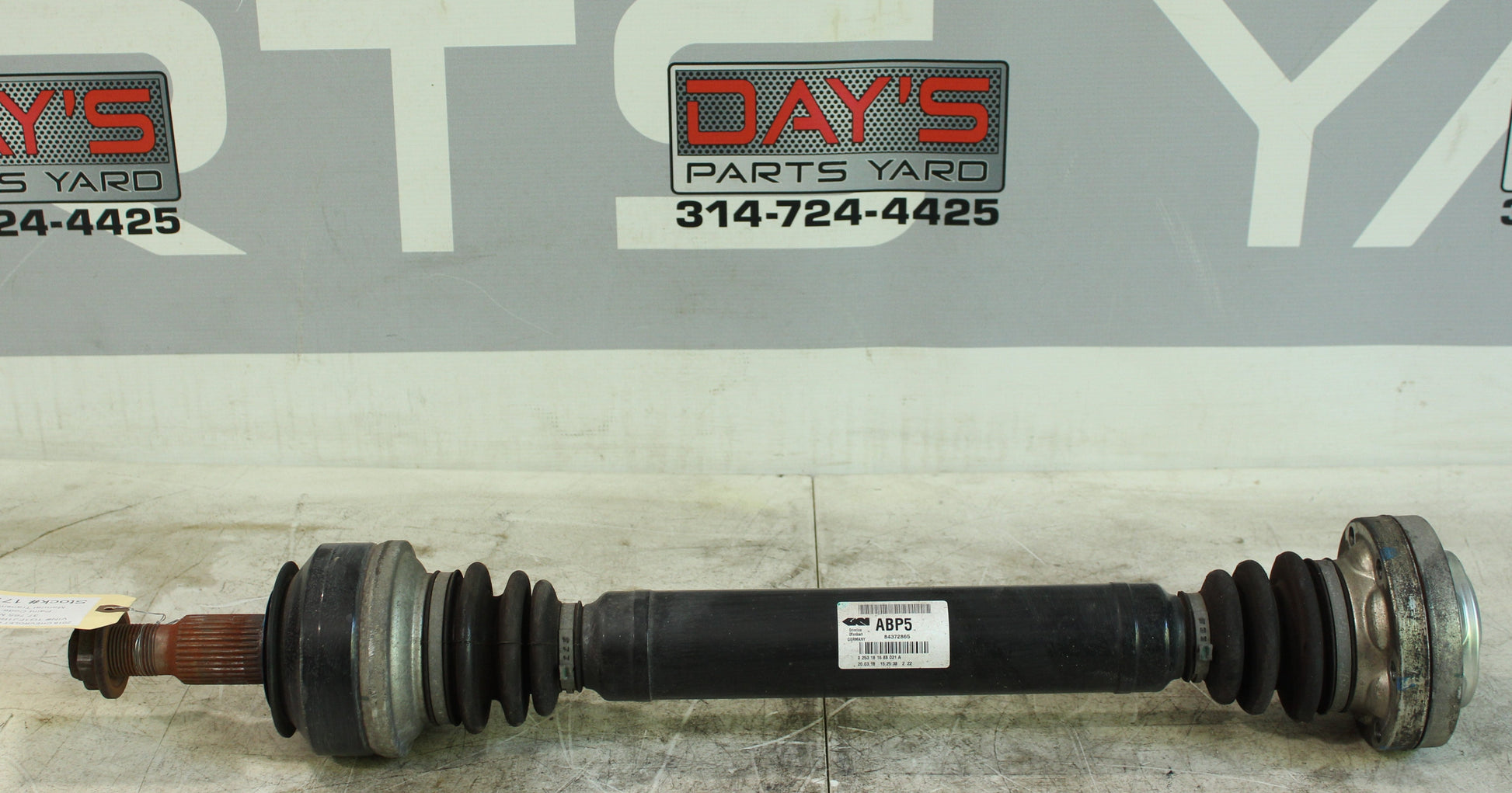 2018 Chevy Camaro ZL1 1LE RH Passenger Axle 84372865 OEM - Day's Parts Yard