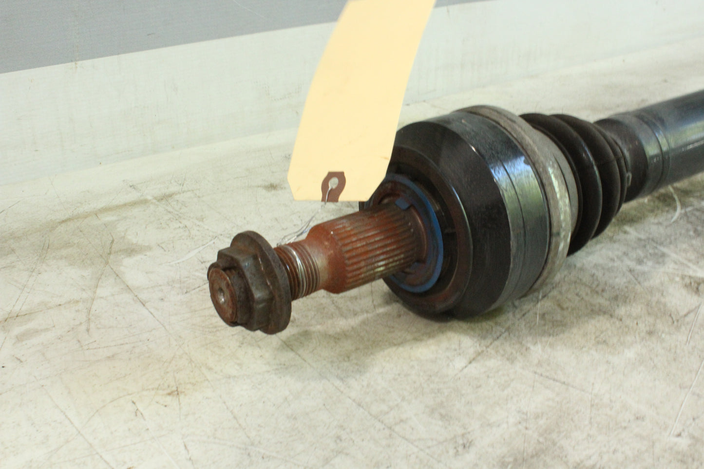 2018 Chevy Camaro ZL1 1LE RH Passenger Axle 84372865 OEM - Day's Parts Yard