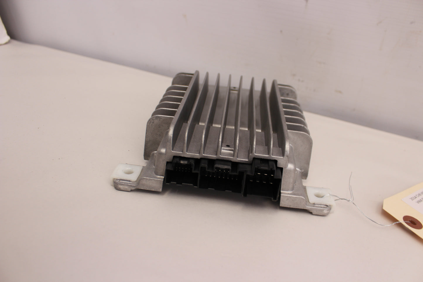 2014 Chevrolet SS Sedan Bose Radio Stereo Amplifier 92294276 OEM - Day's Parts Yard