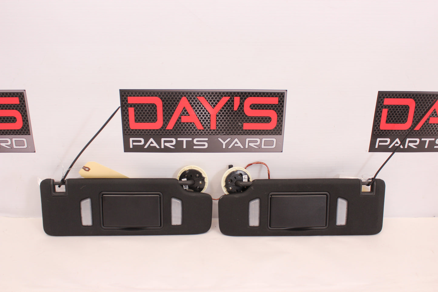 2018 Chevy Camaro ZL1 1LE RH & LH Sun Visor Sunvisor w/ Clips OEM