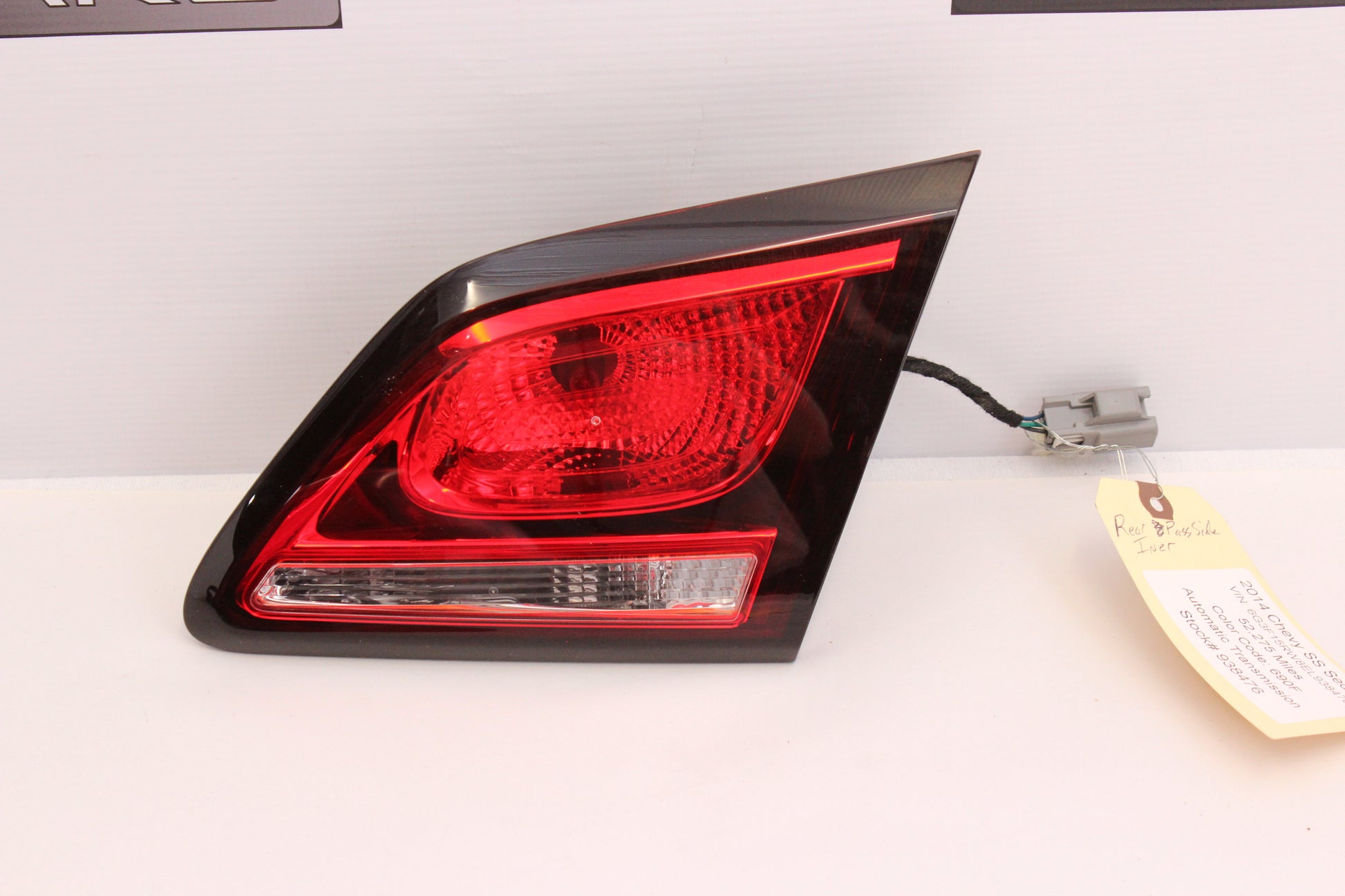 2014 Chevy SS Sedan RH Passenger Inner Tail Light 92270557 OEM - Day's Parts Yard