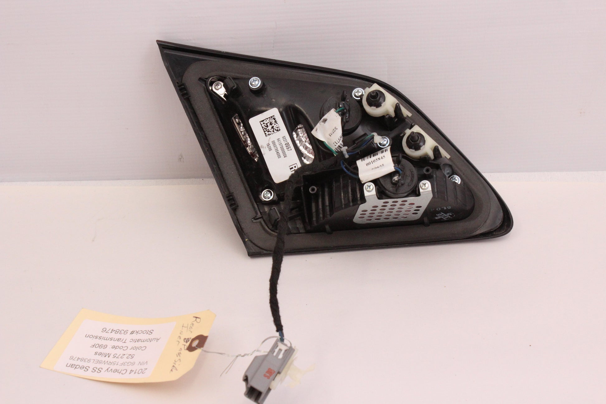 2014 Chevy SS Sedan RH Passenger Inner Tail Light 92270557 OEM - Day's Parts Yard