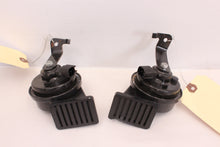 2018 Chevy Camaro ZL1 1LE RH & LH Horns OEM - Day's Parts Yard