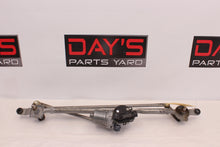 2018 Chevy Camaro ZL1 1LE Windshield Wiper Linkage w/ Motor 23240666 OEM - Day's Parts Yard