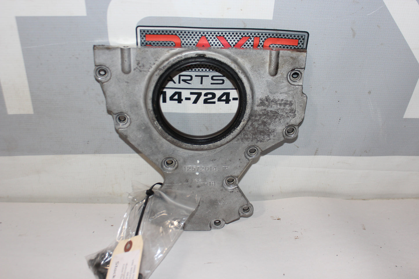 2006 Pontiac GTO Rear Engine Block Cover w/ Hardware 12572014 OEM - Day's Parts Yard