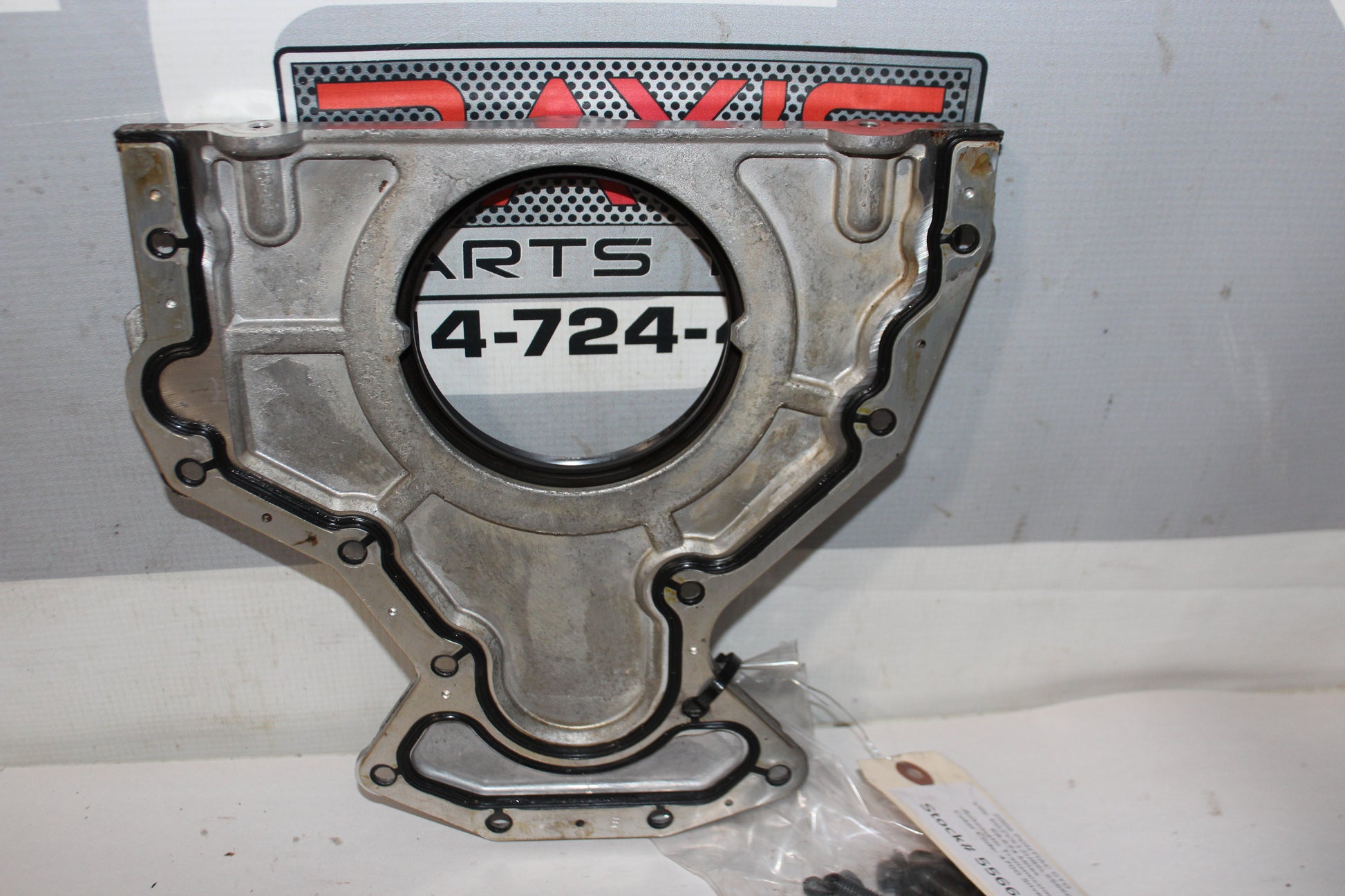2006 Pontiac GTO Rear Engine Block Cover w/ Hardware 12572014 OEM - Day's Parts Yard