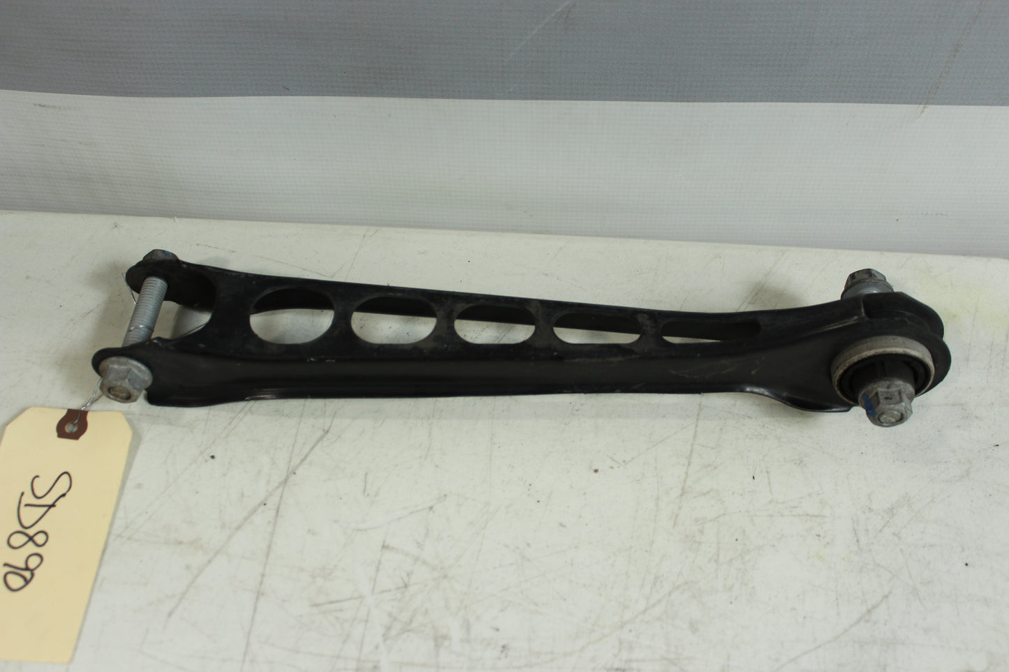 2018 Chevy Camaro ZL1 1LE Rear RH Passenger Control Arms OEM