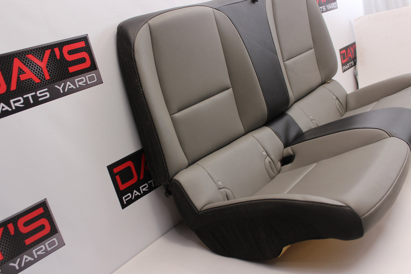2011 Chevy Camaro SS Rear Back Seat Titanium Leather Seats Seat OEM