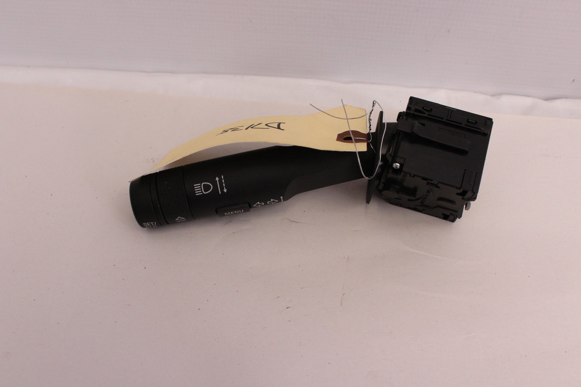 2015 Chevy SS Sedan Turn Signal Headlight Control Switch 23423701 OEM - Day's Parts Yard