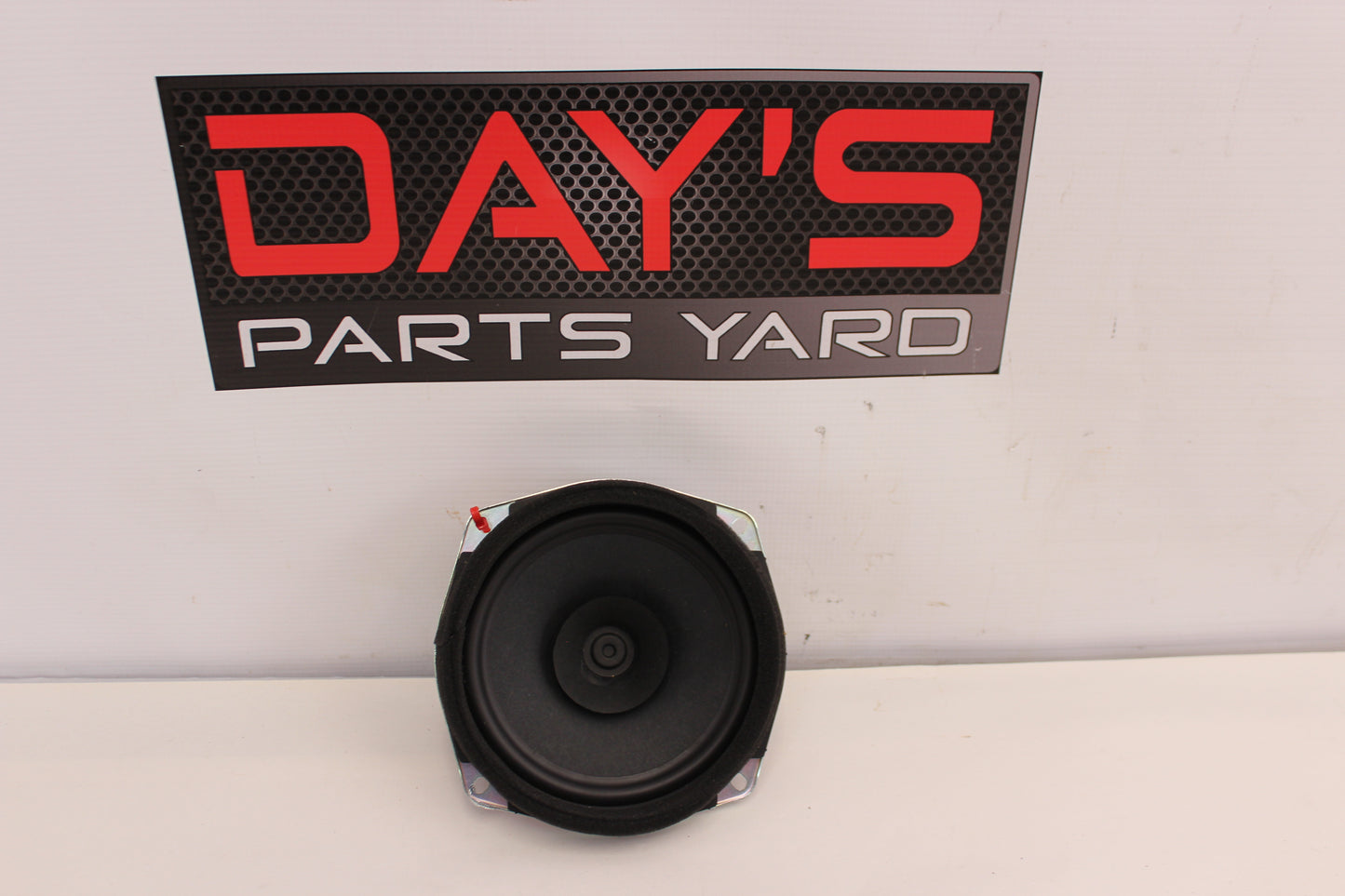 2020 Chevy Camaro 1LE RH Passenger Rear Quarter Speaker 84328370 OEM