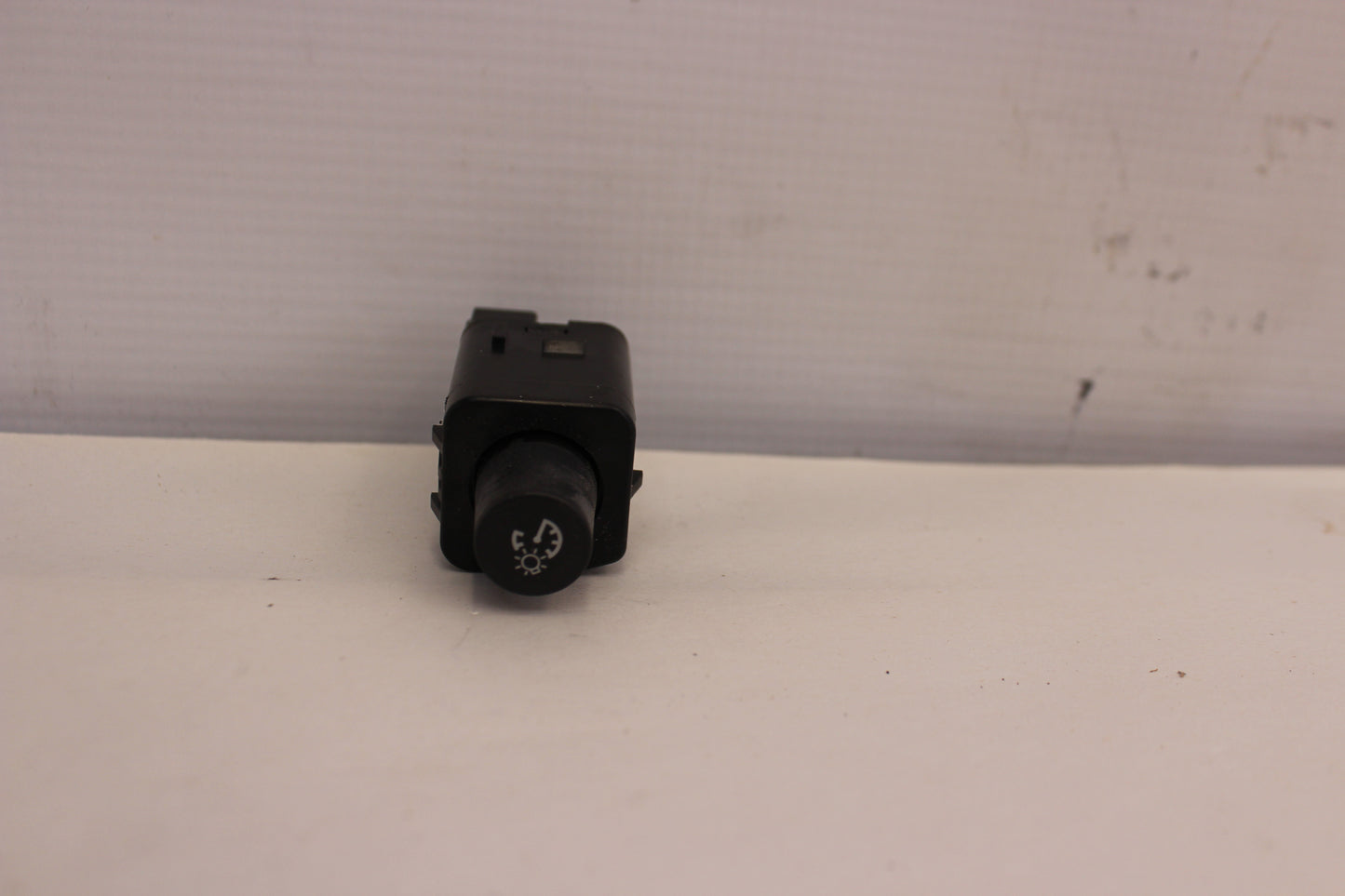 2020 Chevy Camaro SS 1LE Gauge Cluster Light Dimming Switch Control  24580102 OEM