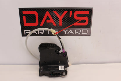2020 Chevy Camaro 1LE Front RH Passenger Door Lock Actuator 13533598 OEM