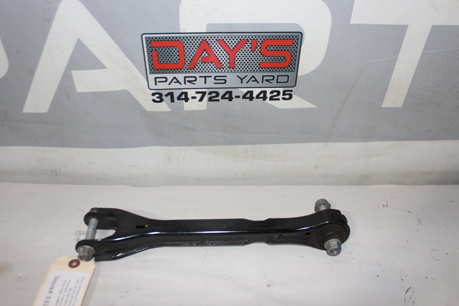 2016 Chevrolet Camaro SS Rear LH Driver Upper Control Arm 22974128 OEM - Day's Parts Yard