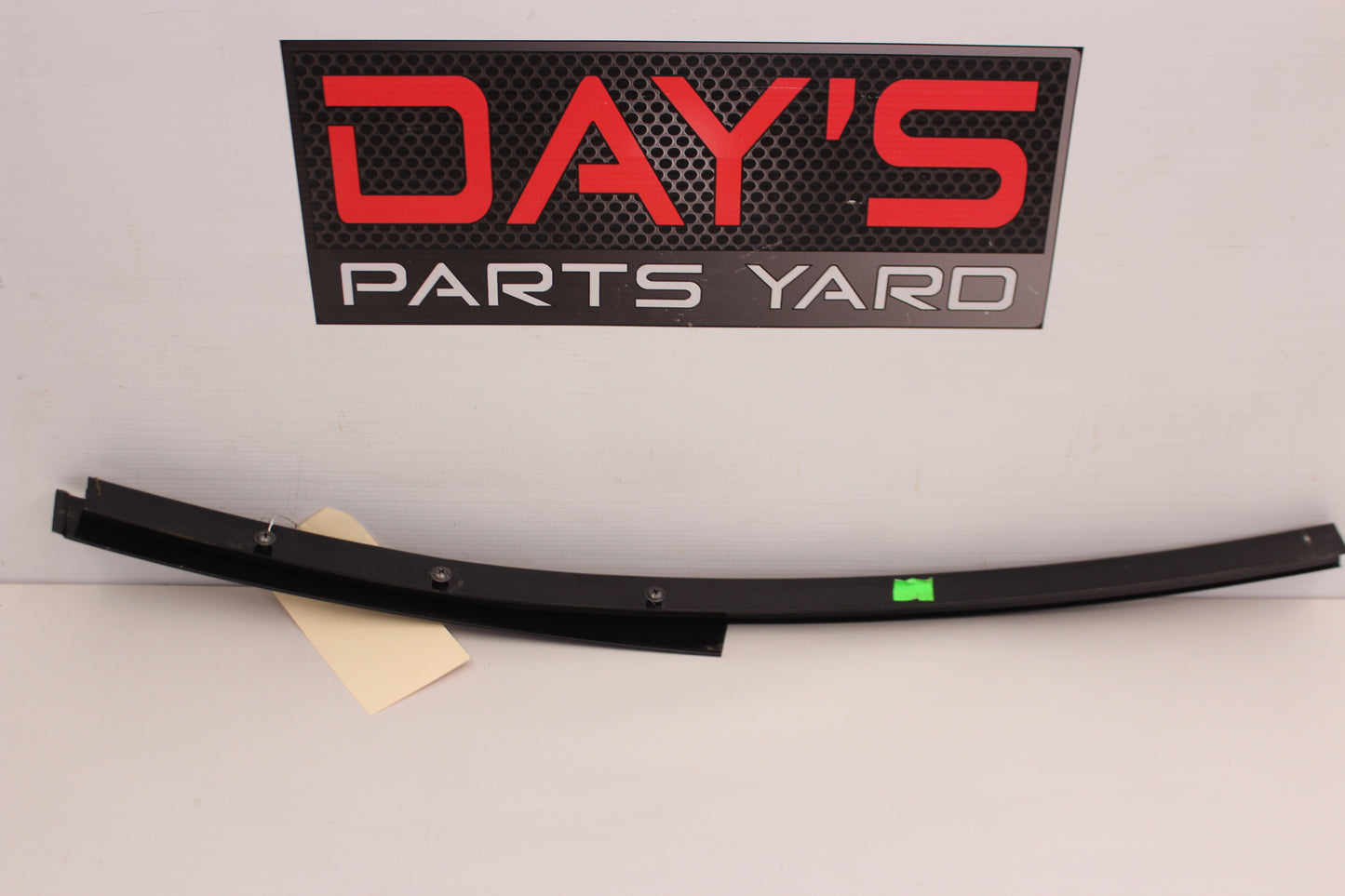 2009 Pontiac G8 GT LH Driver Door Trim Molding OEM