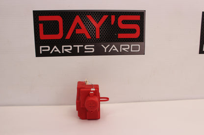 2014 Chevy Sedan SS Positive Battery Jump Start Cover 92458299 OEM - Day's Parts Yard