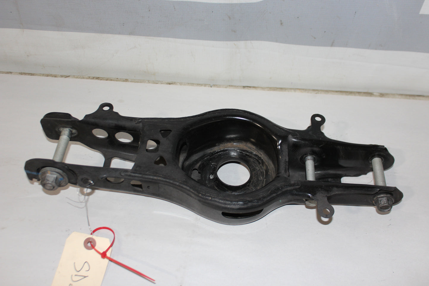 2016 Chevrolet Camaro SS Rear RH Passenger Lower Control Arm Spring Perch 232823567OEM