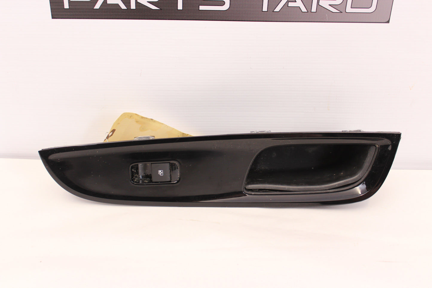2017 Chevy SS Sedan Front RH Passenger Door Panel Window Switch 92276344 OEM - Day's Parts Yard