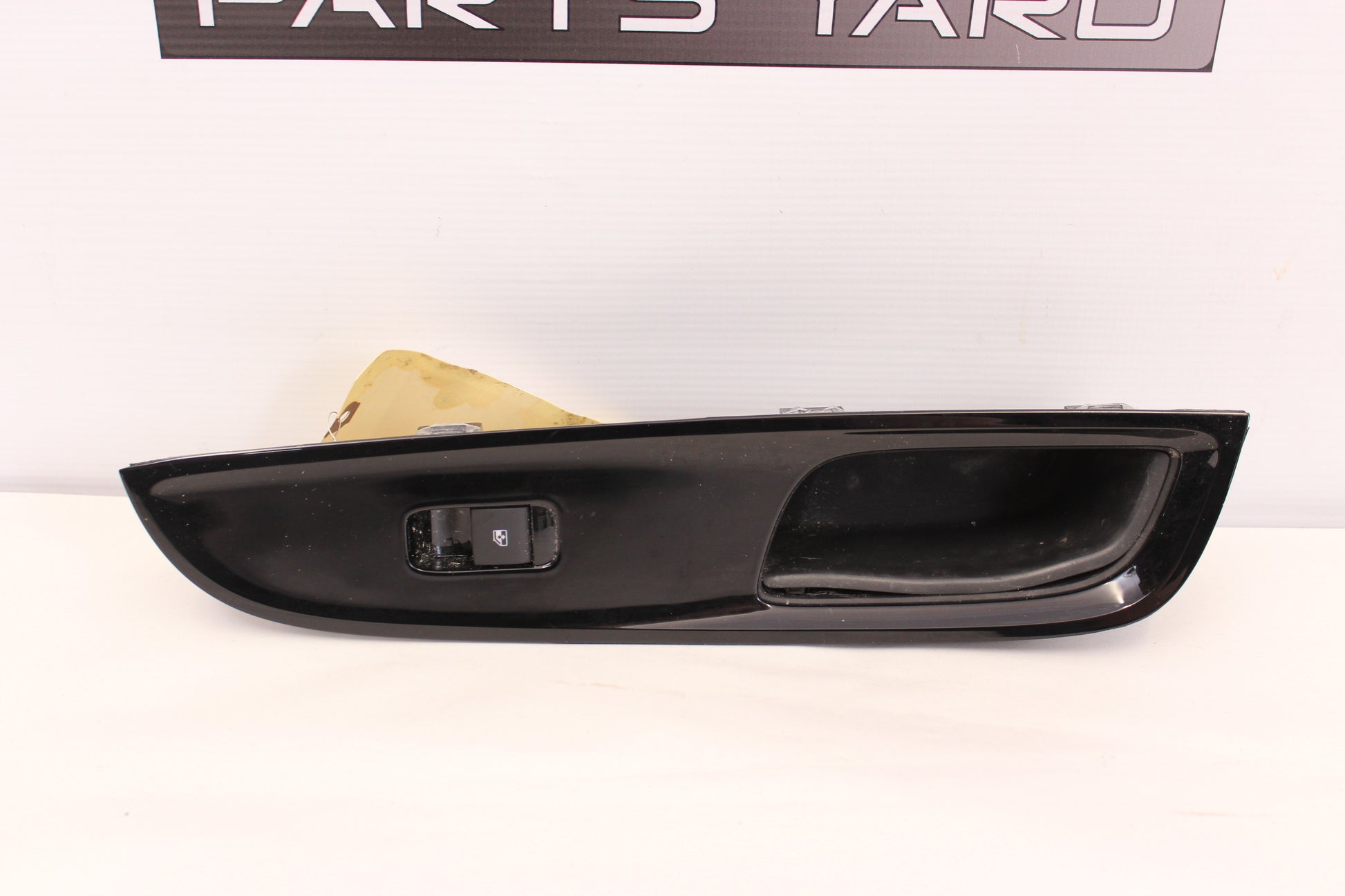 2017 Chevy SS Sedan Front RH Passenger Door Panel Window Switch 92276344 OEM - Day's Parts Yard