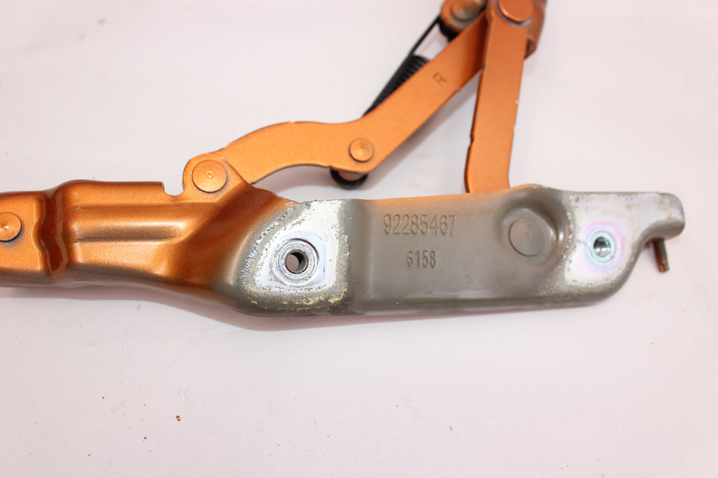 2017 Chevy SS Sedan Trunk Hinges Set 92285466 92285467 OEM