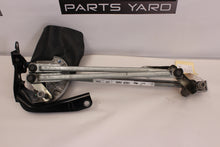 2017 Chevy SS Sedan Windshield Wiper Linkage Arm w Motor OEM - Day's Parts Yard