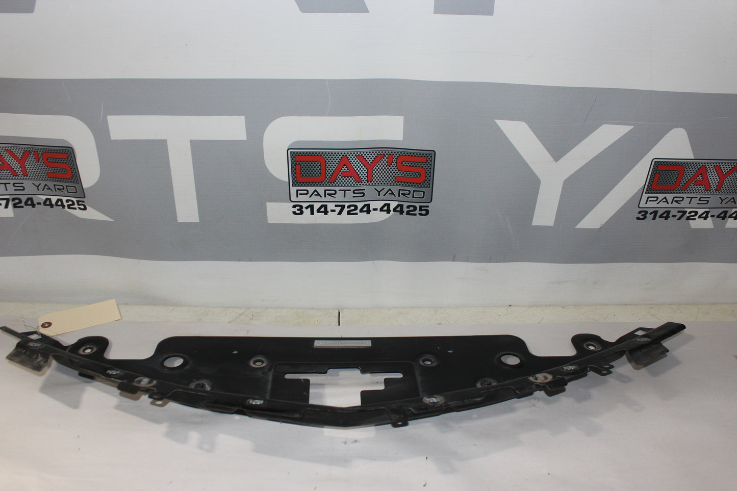2019 Chevy Camaro SS 1LE Front Bumper Fascia Support Bracket Mount OEM