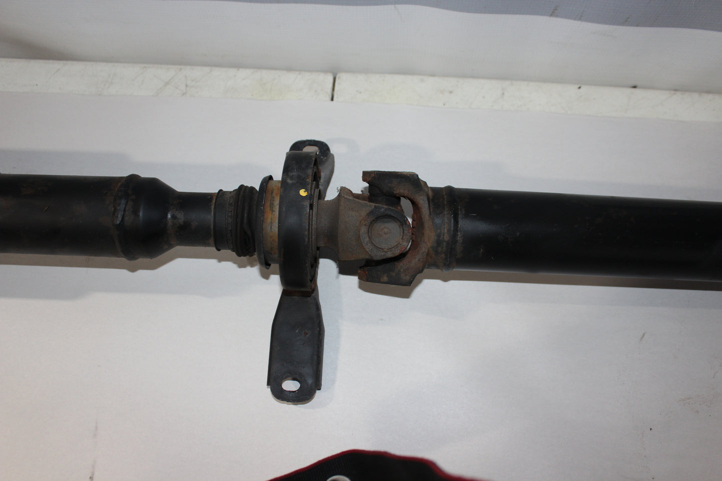 2015 Chevy SS Sedan Driveshaft Drive Shaft 92275953 OEM