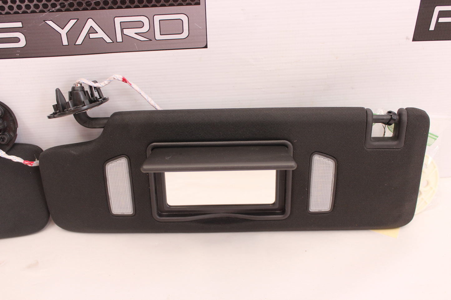 2021 Chevy Camaro SS 1LE RH & LH Sun Visors Sunvisors w/ Clips OEM - Day's Parts Yard