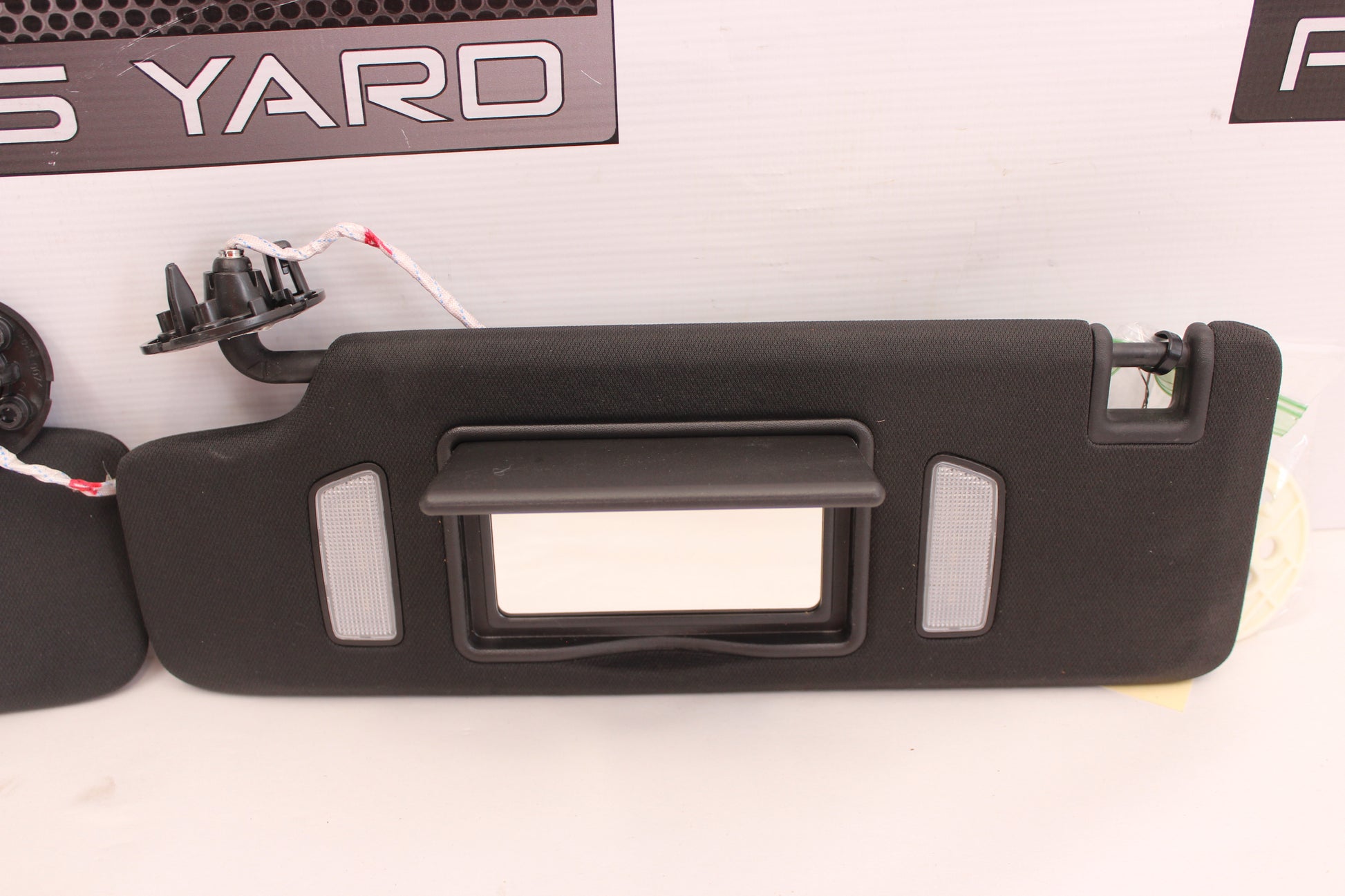 2021 Chevy Camaro SS 1LE RH & LH Sun Visors Sunvisors w/ Clips OEM - Day's Parts Yard