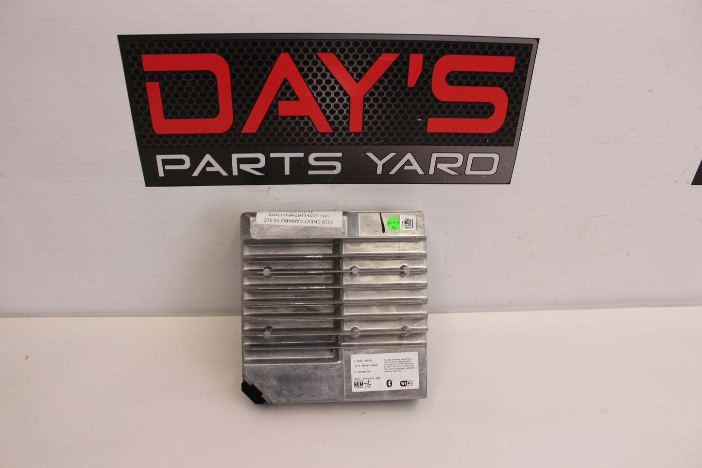 2019 Chevy Camaro SS 1LE Radio Receiver Control Unit 84594454 OEM