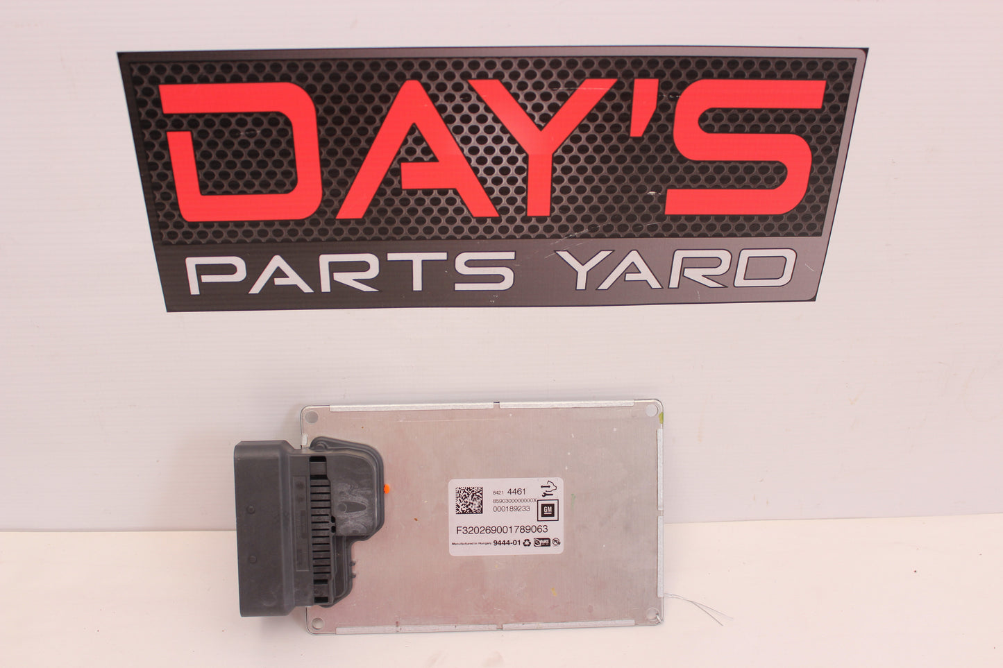 2021 Chevy Camaro SS 1LE Suspension Control Module 84214461 OEM