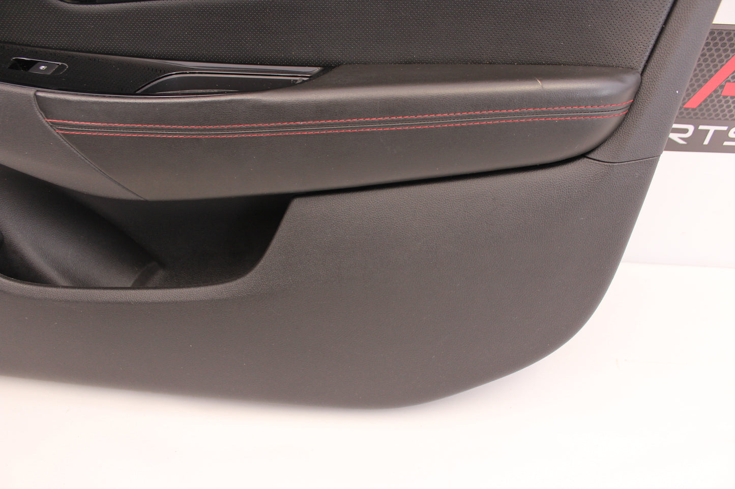 2015 Chevy SS Sedan Front RH Passenger Door Panel 92294720 OEM - Day's Parts Yard