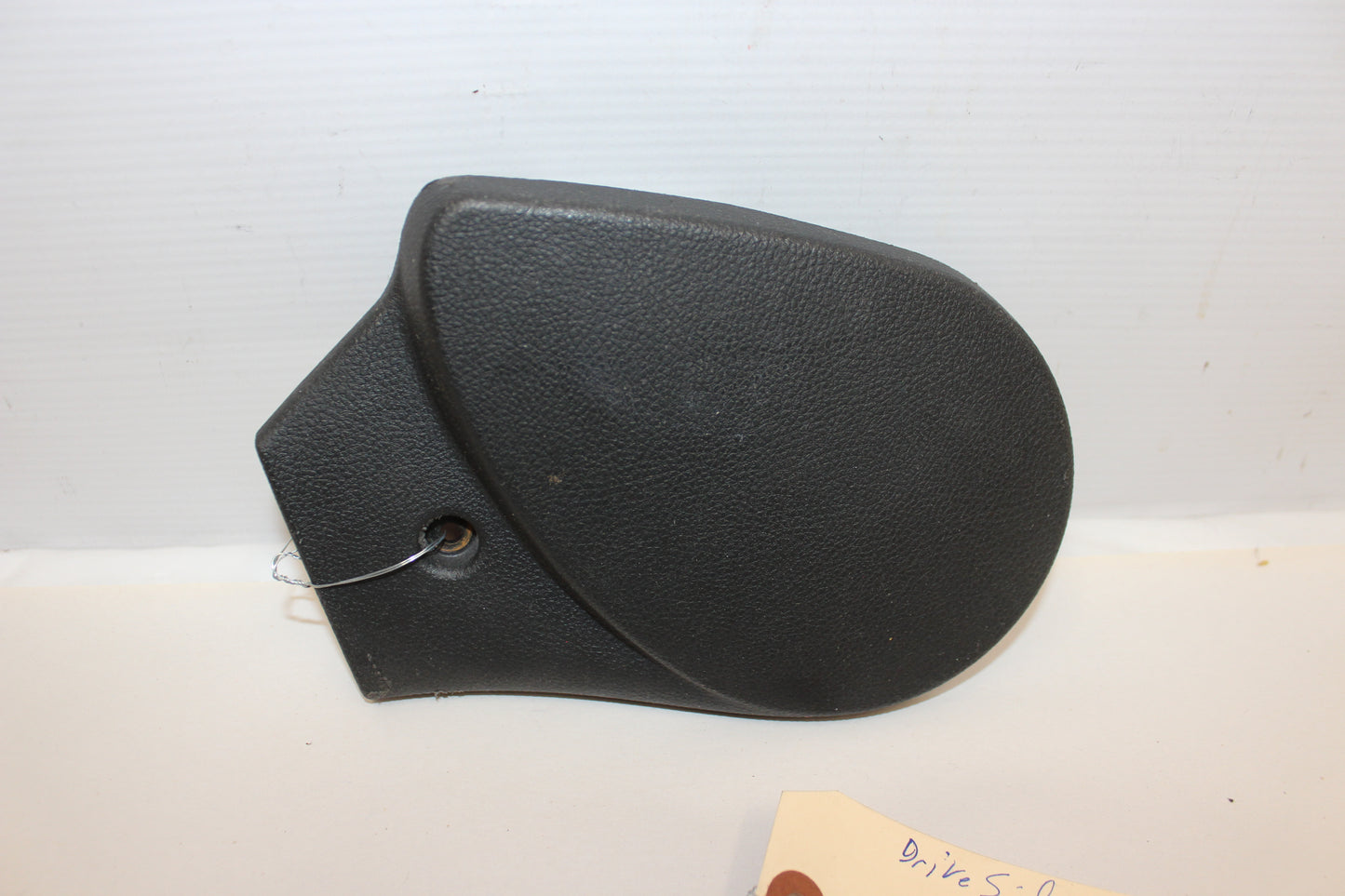 2009 Pontiac G8 GT Front LH Driver Seat Track Cover and Buckle AG113751 92204562