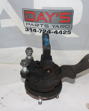 2005 Pontiac GTO Front RH Passenger Spindle Hub