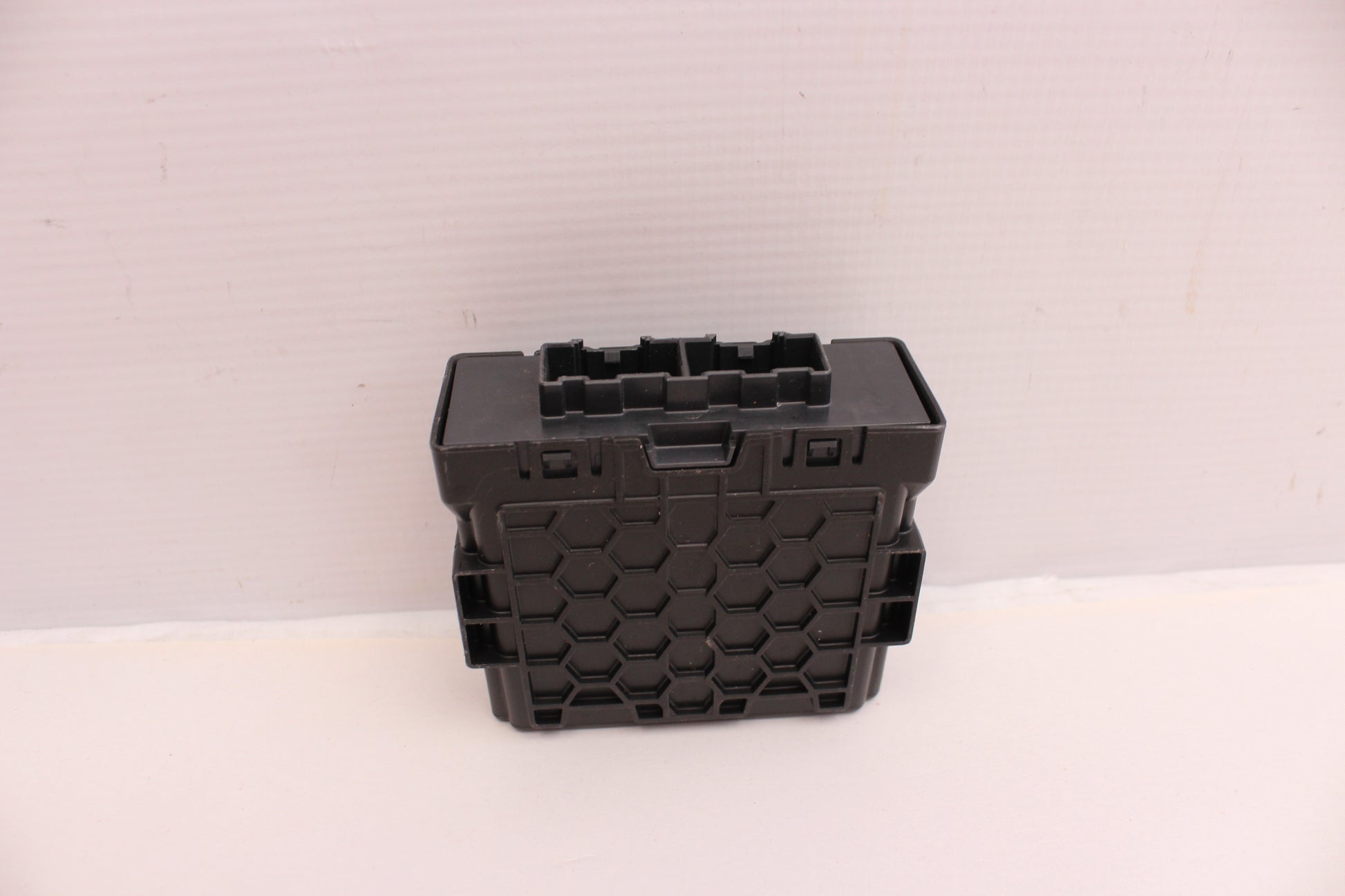 2021 Chevy Camaro SS 1LE Parking Assist Control Module 13531305 OEM - Day's Parts Yard