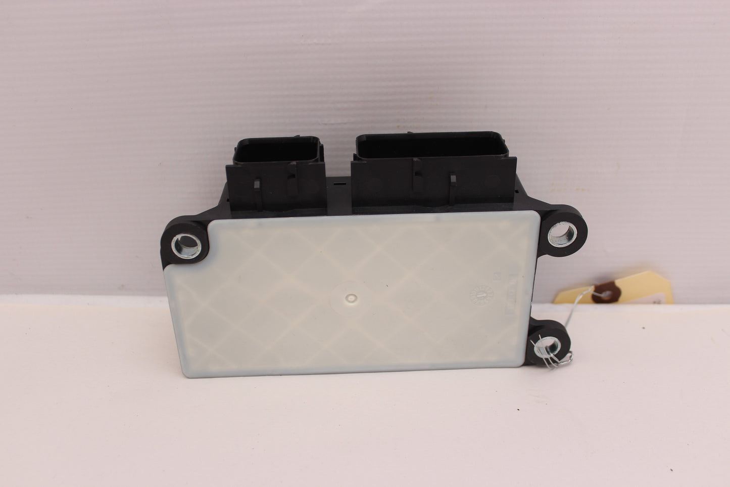 2010 Chevy Camaro SS Air Bag Restraint Control Module 13510817 OEM - Day's Parts Yard