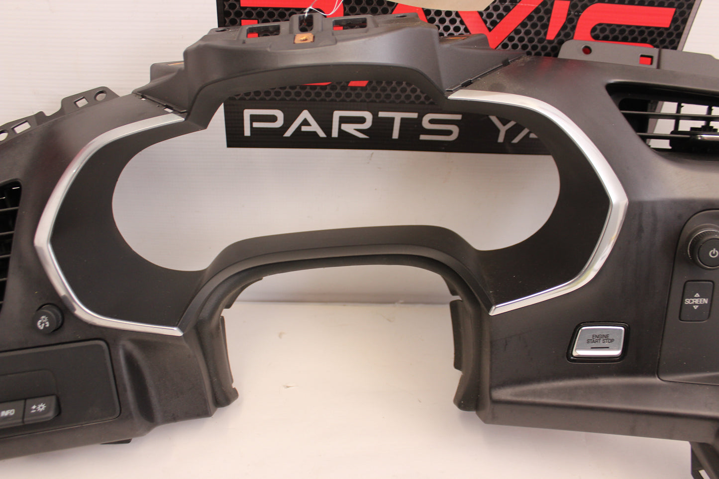 2017 Chevy Corvette Grand Sport 2LT Dash Bezel 84389614  OEM